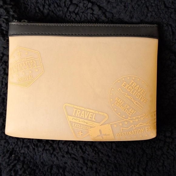 MAC Cosmetics Makeup Bag - Picture 2 of 9